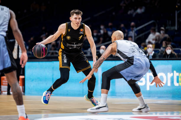 又与装备设 又与装备设