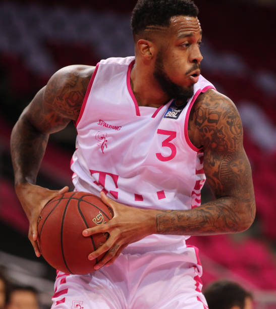 在法律框架 在法律框架