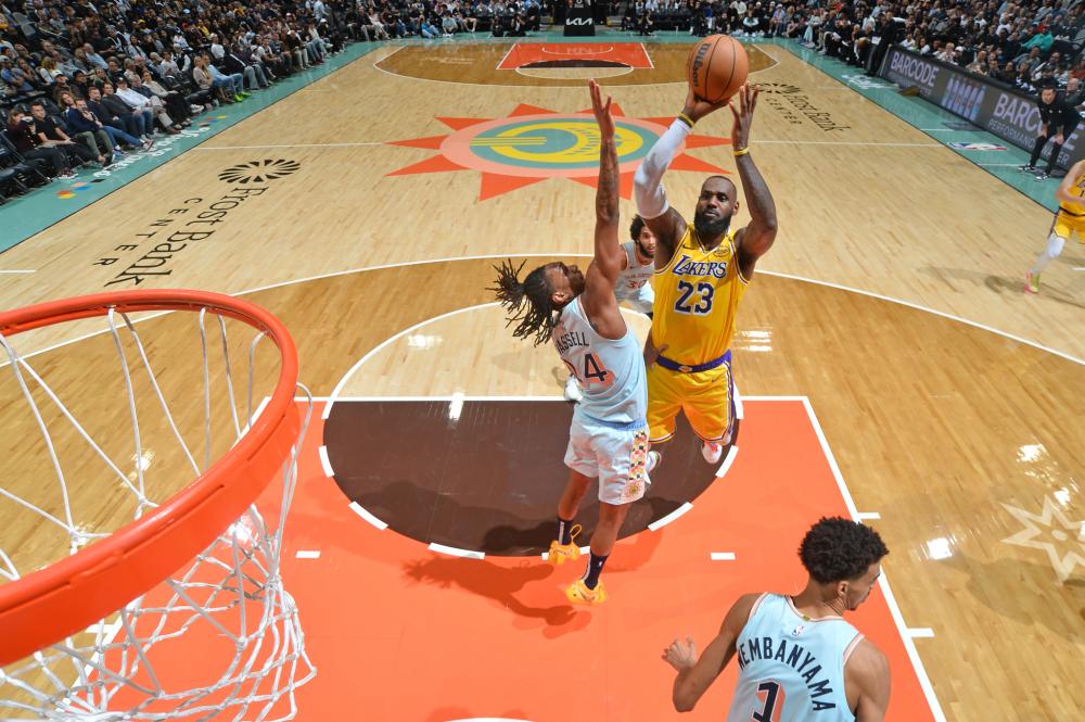 也能在无球 也能在无球